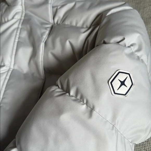 Quartz Co. Aris down jacket - Picture 14 of 15